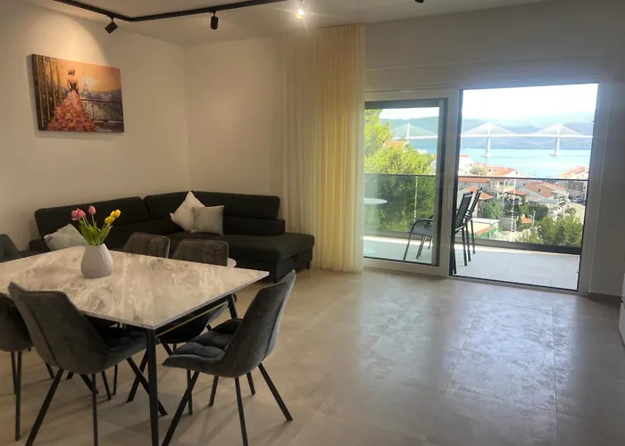 Kristina Apartament *
