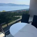 شقة Kristina