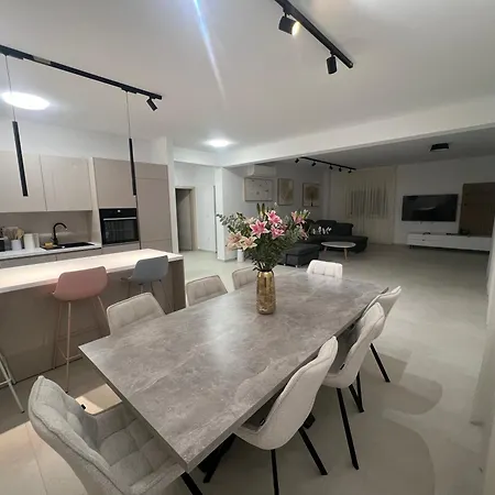 Kristina Apartment