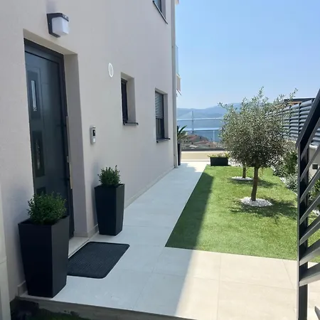 Lejlighed Kristina Komarna