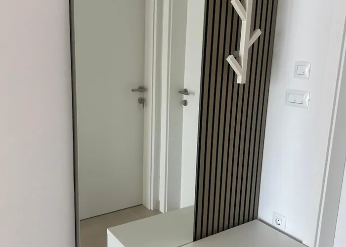 Kristina コマルナ