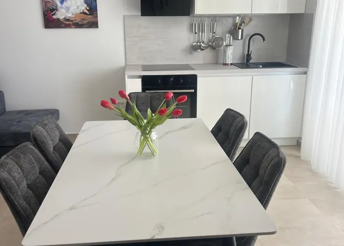 Kristina アパート