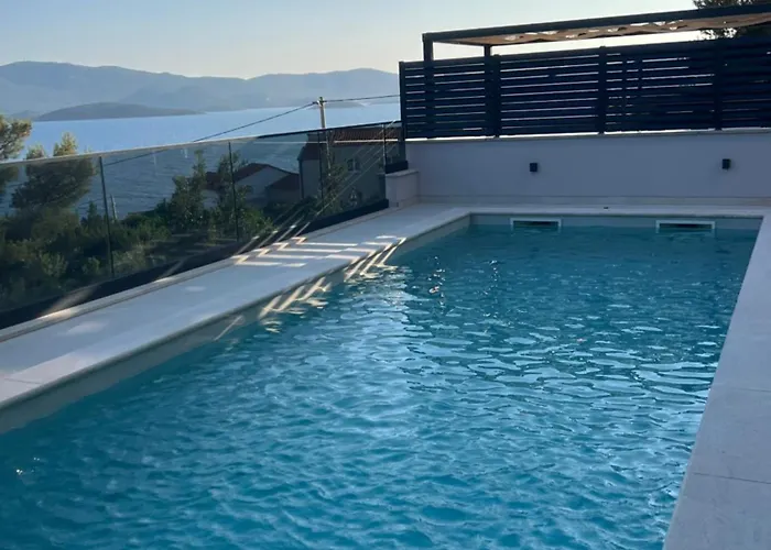 Kristina 아파트 *