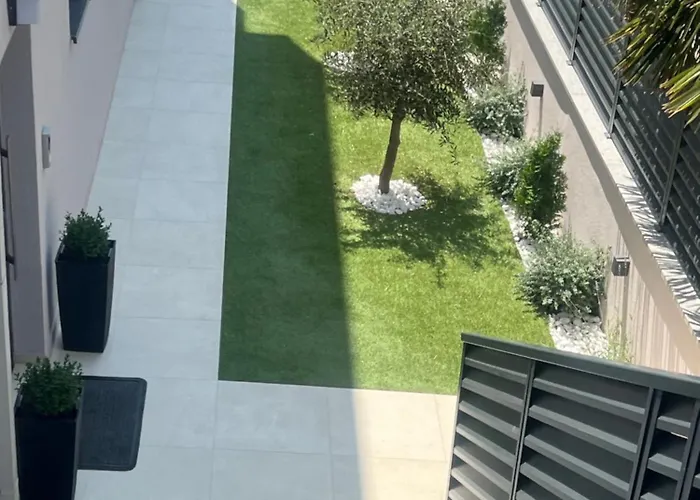 Kristina アパート *