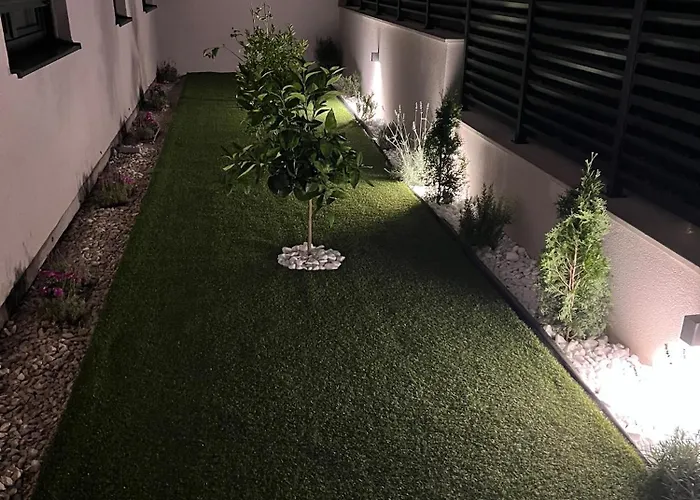 Kristina 코마르나