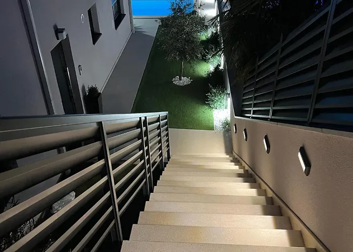 アパート Kristina